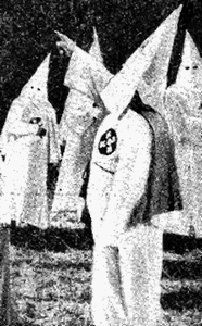 Ku-Klux-Klan-Meeting